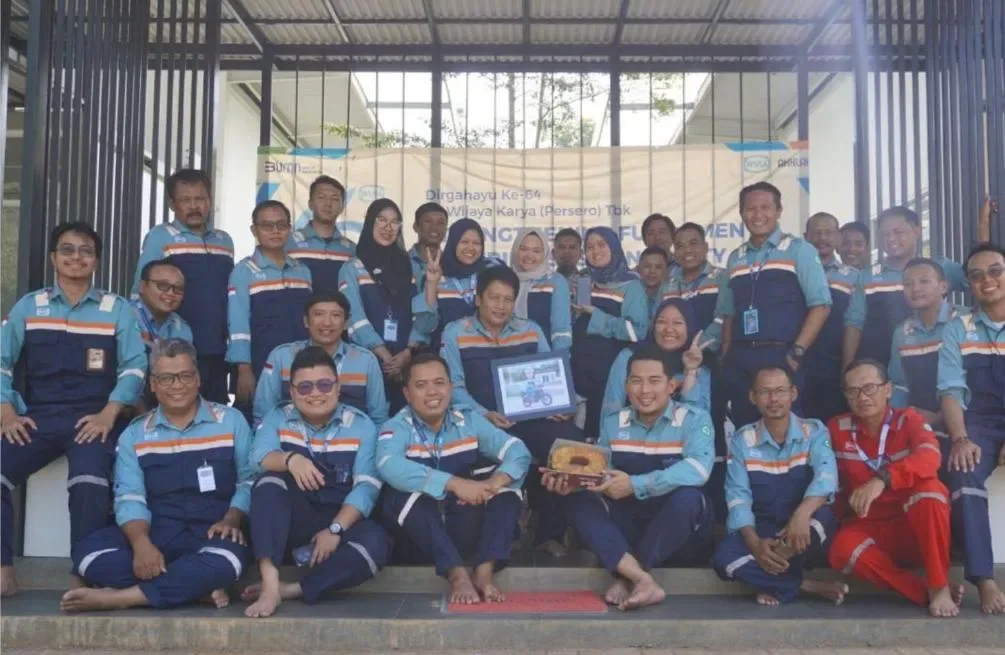Kaos Polo Seragam Lapangan Wijaya Karya